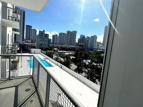 10 SW South River Dr 811, Miami FL 33130