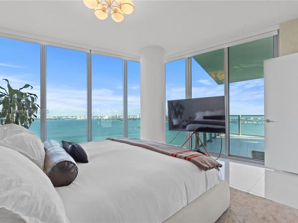 2900 NE 7th Ave 3107, Miami FL 33137