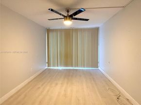 6977 SW 115th Pl E33, Miami FL 33173