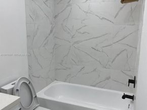 10750 NW 66th St 411, Doral FL 33178