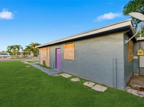 1589 NW 4th Ave, Pompano Beach FL 33060