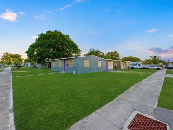 1589 NW 4th Ave, Pompano Beach FL 33060