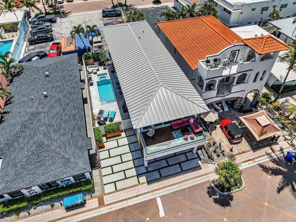 320 Missouri St, Hollywood FL 33019