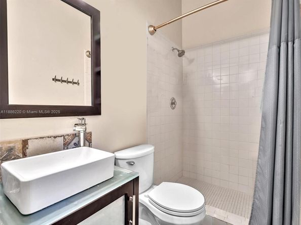 11306 SW 114 Cir Ter, Miami FL 33176