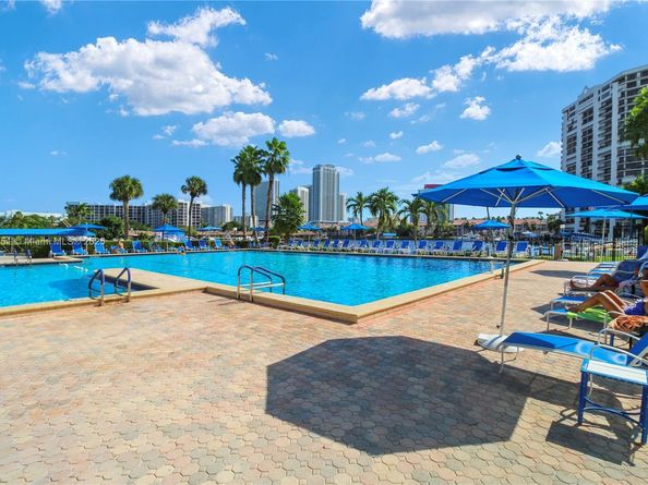 600 Three Islands Blvd 920, Hallandale Beach FL 33009