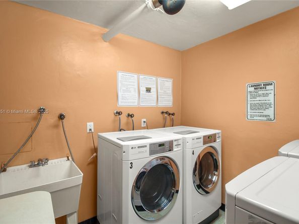 600 Three Islands Blvd 920, Hallandale Beach FL 33009