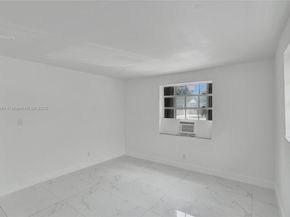 265 NW 135th St, North Miami FL 33168