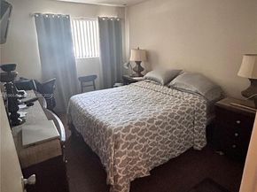 7030 NW 179th St 205, Hialeah FL 33015