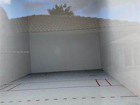 7030 NW 179th St 205, Hialeah FL 33015