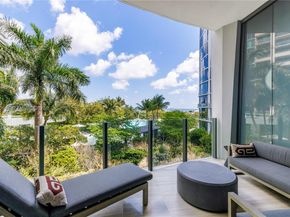 2821 S Bayshore Dr 6B, Miami FL 33133