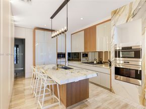 2821 S Bayshore Dr 6B, Miami FL 33133