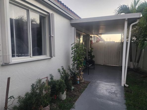 14291 SW 171st Ter, Miami FL 33177