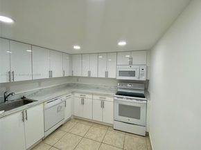 200 Leslie Dr 228, Hallandale Beach FL 33009