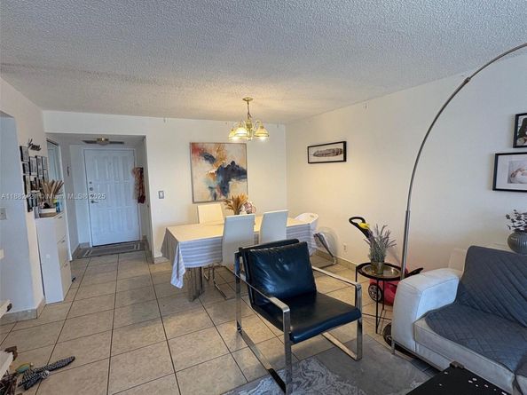 200 Leslie Dr 228, Hallandale Beach FL 33009