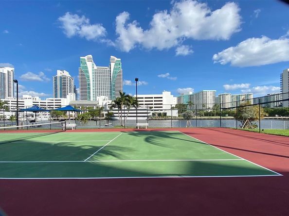 200 Leslie Dr 228, Hallandale Beach FL 33009