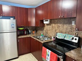 502 SW 13th Ave, Miami FL 33135
