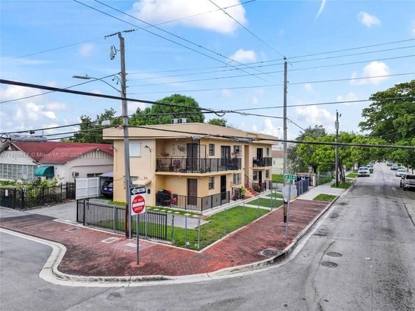 502 SW 13th Ave, Miami FL 33135