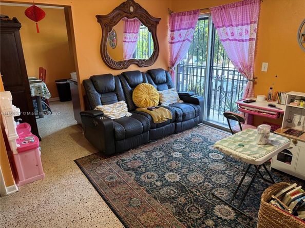 502 SW 13th Ave, Miami FL 33135