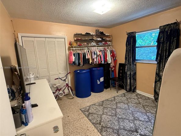 502 SW 13th Ave, Miami FL 33135