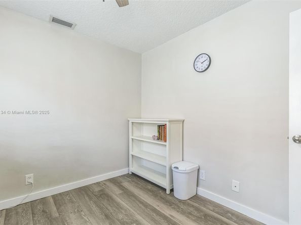 1485 Mira Vista Cir, Weston FL 33327