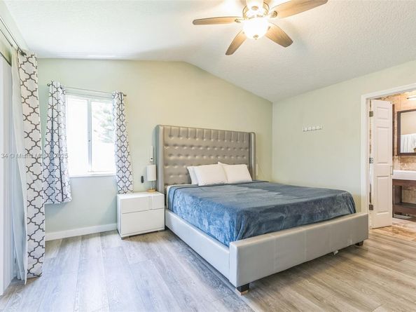 1485 Mira Vista Cir, Weston FL 33327