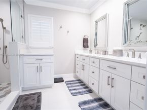 50 NW 128th Ave, Plantation FL 33325