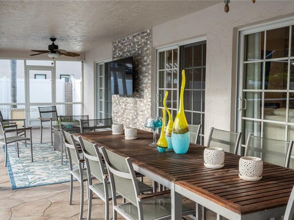 50 NW 128th Ave, Plantation FL 33325