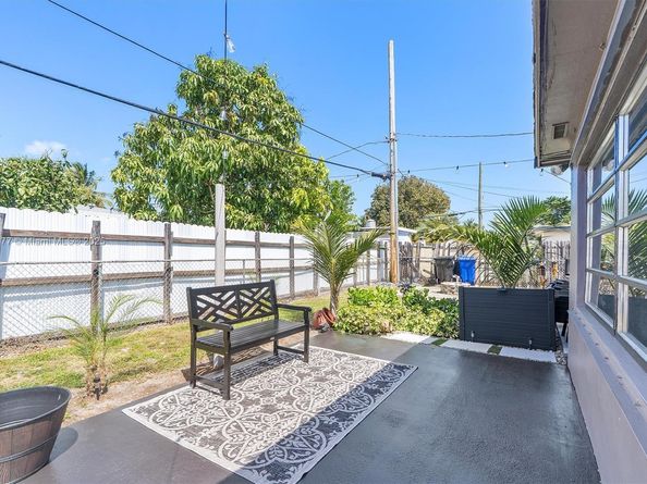 85 NE 171st Ter, North Miami Beach FL 33162