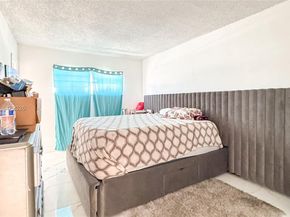 1060 Crystal Lake Dr 401, Deerfield Beach FL 33064