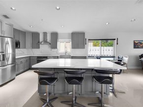 211 Cameron Ct, Weston FL 33326
