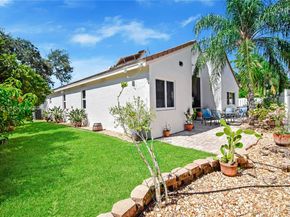 211 Cameron Ct, Weston FL 33326