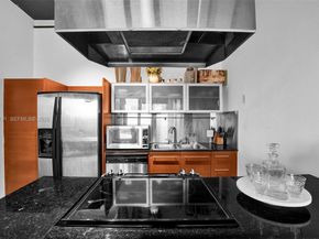 10 SW South River Dr 1109, Miami FL 33130