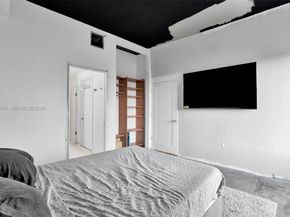 10 SW South River Dr 1109, Miami FL 33130