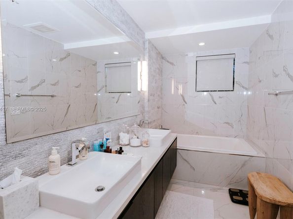 3040 N Ocean Blvd N105, Fort Lauderdale FL 33308