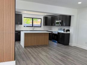 20 NW 197th St, Miami Gardens FL 33169