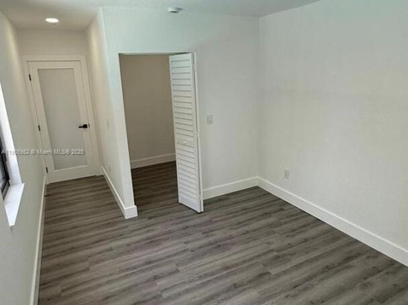 20 NW 197th St, Miami Gardens FL 33169