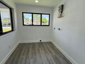 20 NW 197th St, Miami Gardens FL 33169