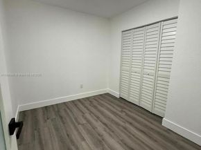 20 NW 197th St, Miami Gardens FL 33169