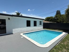 20 NW 197th St, Miami Gardens FL 33169