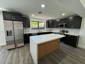 20 NW 197th St, Miami Gardens FL 33169