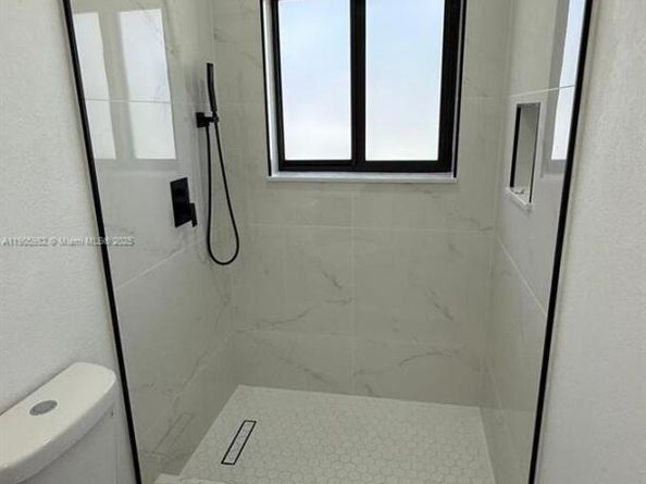 20 NW 197th St, Miami Gardens FL 33169