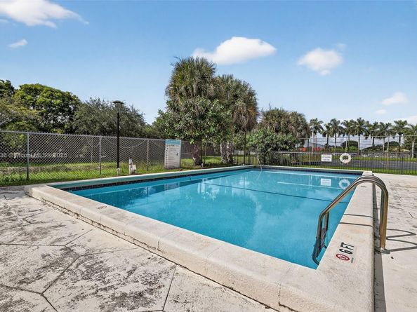 5900 SW 127th Ave 3113, Miami FL 33183