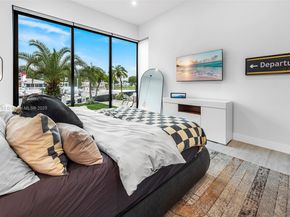 3701 NE 26th Ave, Lighthouse Point FL 33064