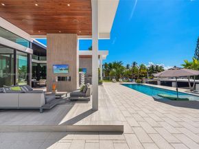 3701 NE 26th Ave, Lighthouse Point FL 33064