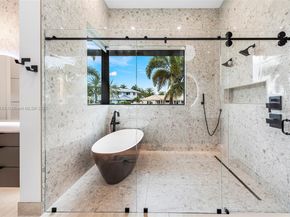 3701 NE 26th Ave, Lighthouse Point FL 33064