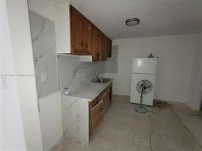 412 NW 59th St, Miami FL 33127