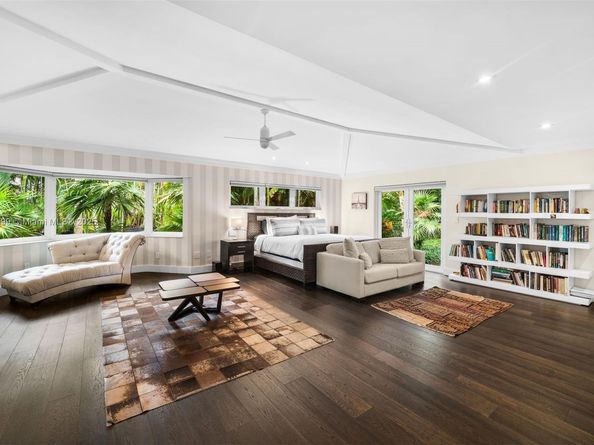 9000 Arvida Dr, Coral Gables FL 33156