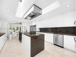 9000 Arvida Dr, Coral Gables FL 33156