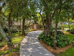 9000 Arvida Dr, Coral Gables FL 33156