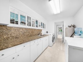 9000 Arvida Dr, Coral Gables FL 33156
